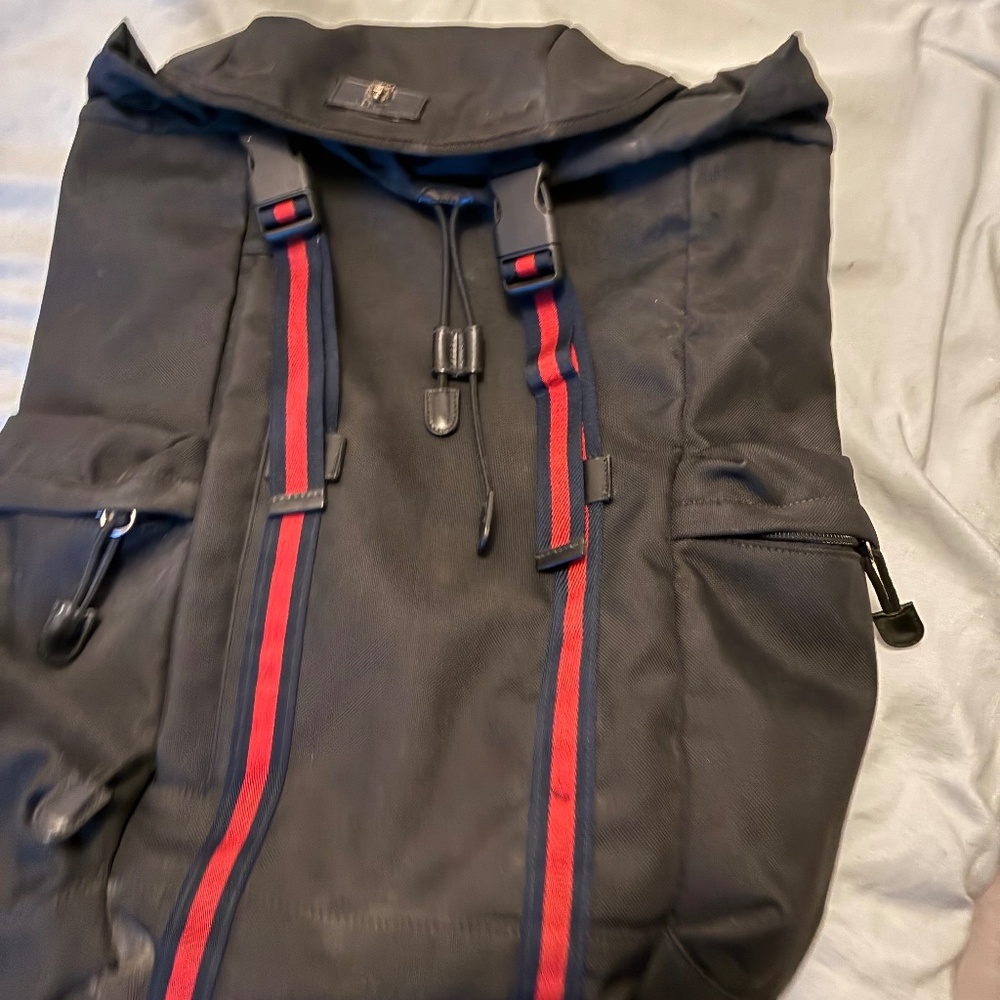 Coochie techo backpack